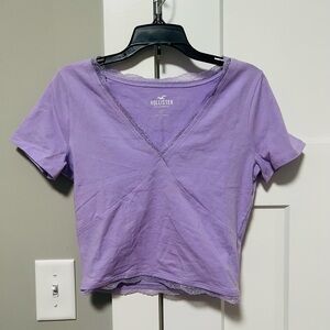 Hollister Women's Lavender Lace Trim Tee